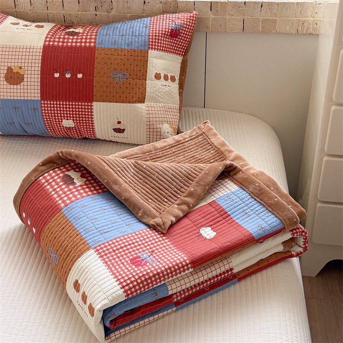 91家纺网 家纺一手货源 找家纺 （总）暖生活 2026新款a版全棉水洗棉b版230g牛奶绒印花床盖单品床盖单件三件套