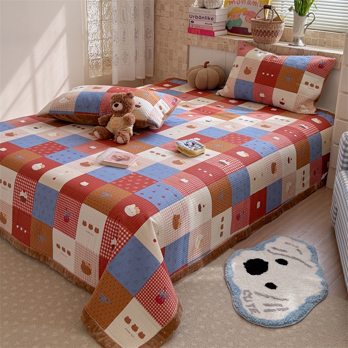 91家纺网 家纺一手货源 找家纺 暖生活 2026新款a版全棉水洗棉b版230g牛奶绒印花床盖单品床盖单件三件套 红猫拼图