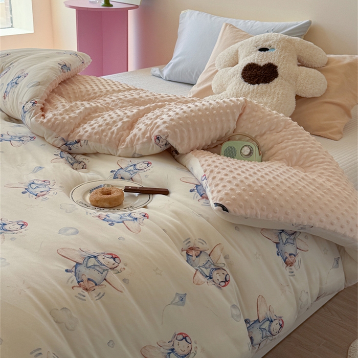 91家纺网 家纺一手货源 找家纺 暖生活 2026新款针织棉豆豆绒星星被 被子被芯-第三批飞行员