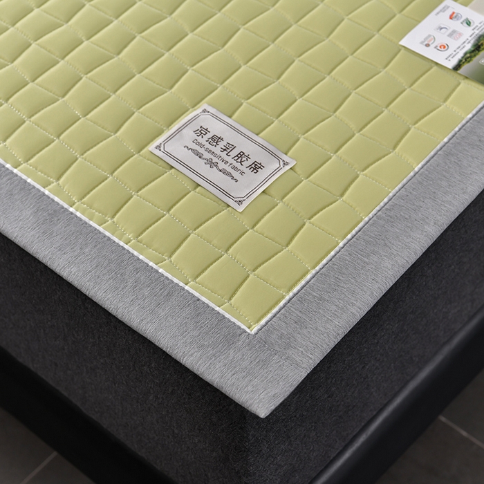 91家纺网 家纺一手货源 找家纺 小牛席业 2026新款经典款-小冰块加厚乳胶席凉席藤席冰藤席竹席空调席草席冰丝席豆豆席乳胶席三件套 经典款-小冰块乳胶席系列（加厚款）-松石绿