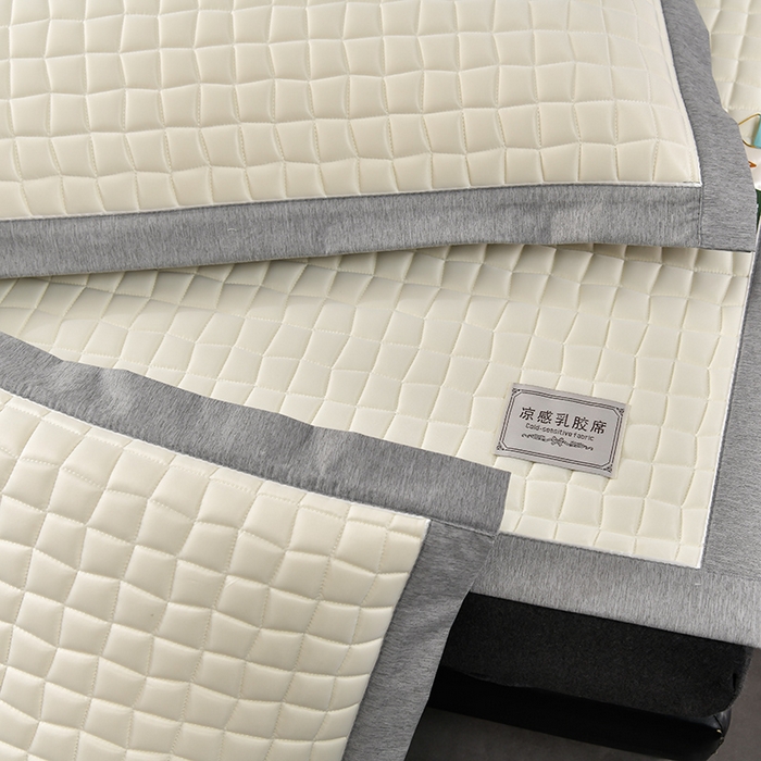 91家纺网 家纺一手货源 找家纺 小牛席业 2026新款经典款-小冰块加厚乳胶席凉席藤席冰藤席竹席空调席草席冰丝席豆豆席乳胶席三件套 经典款-小冰块乳胶席系列（加厚款）-象牙白