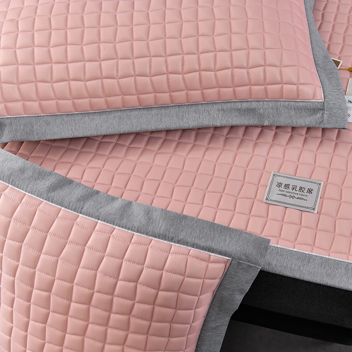 91家纺网 家纺一手货源 找家纺 小牛席业 2026新款经典款-小冰块加厚乳胶席凉席藤席冰藤席竹席空调席草席冰丝席豆豆席乳胶席三件套 经典款-小冰块乳胶席系列（加厚款）-豆沙