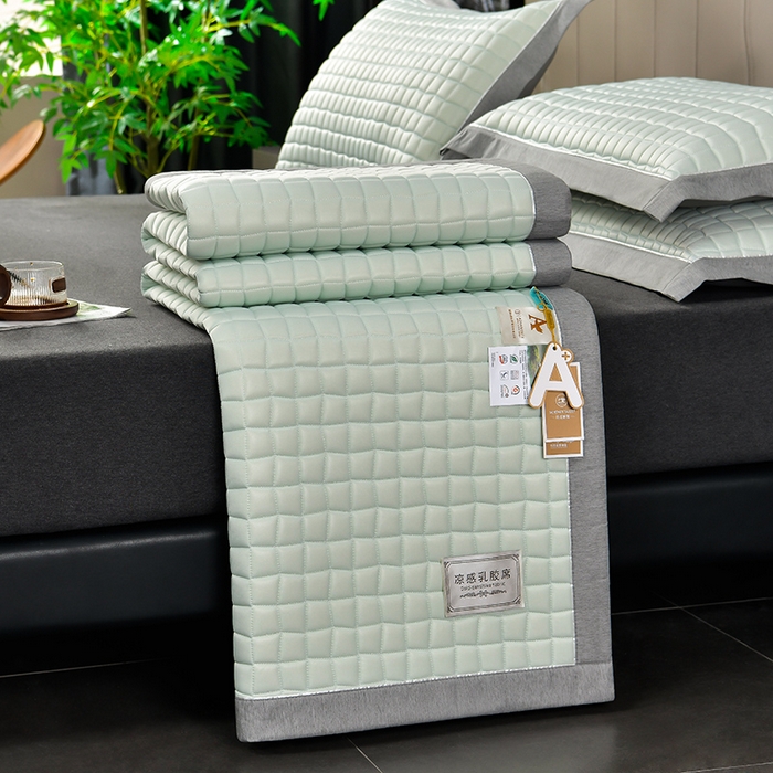 91家纺网 家纺一手货源 找家纺 小牛席业 2026新款经典款-小冰块加厚乳胶席凉席藤席冰藤席竹席空调席草席冰丝席豆豆席乳胶席三件套 经典款-小冰块乳胶席系列（加厚款）-水绿