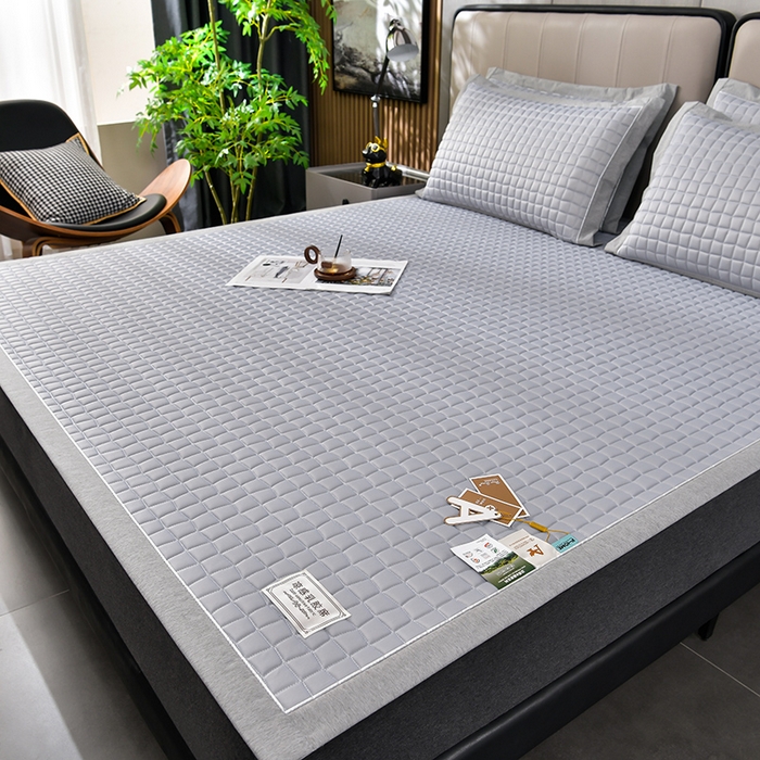 91家纺网 家纺一手货源 找家纺 小牛席业 2026新款经典款-小冰块加厚乳胶席凉席藤席冰藤席竹席空调席草席冰丝席豆豆席乳胶席三件套 经典款-小冰块乳胶席系列（加厚款）-浅灰