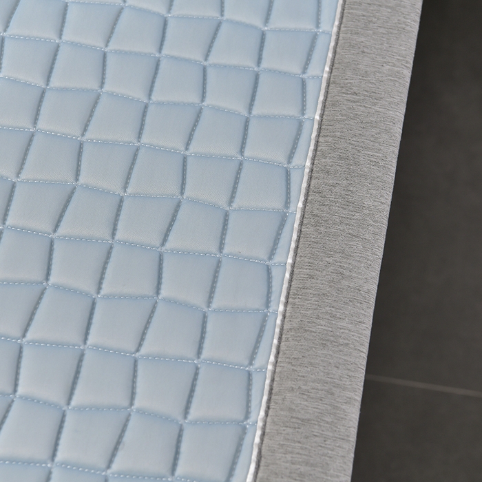 91家纺网 家纺一手货源 找家纺 小牛席业 2026新款经典款-小冰块加厚乳胶席凉席藤席冰藤席竹席空调席草席冰丝席豆豆席乳胶席三件套 经典款-小冰块乳胶席系列（加厚款）-冰川蓝