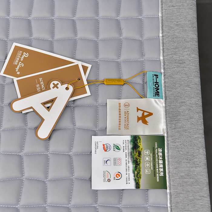 91家纺网 家纺一手货源 找家纺 小牛席业 2026新款经典款-小冰块加厚乳胶席凉席藤席冰藤席竹席空调席草席冰丝席豆豆席乳胶席三件套 经典款-小冰块乳胶席系列（加厚款）-浅灰