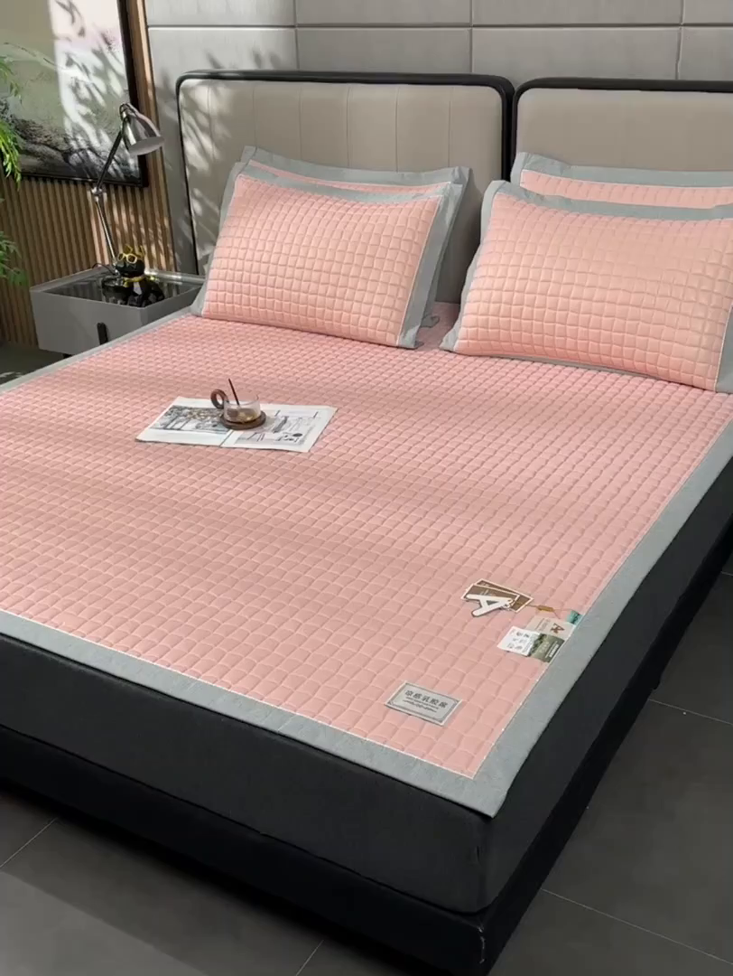 91家纺网 家纺一手货源 找家纺 小牛席业 2026新款经典款-小冰块加厚乳胶席凉席藤席冰藤席竹席空调席草席冰丝席豆豆席乳胶席三件套 经典款-小冰块乳胶席系列（加厚款）-豆沙