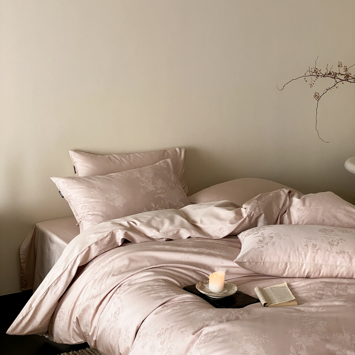 玉宇阁家居 2026新款50支双股全棉纯棉贡缎大提花四件套 海瑟薇