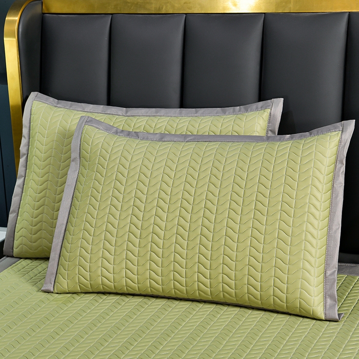 91家纺网 家纺一手货源 找家纺 小牛席业 2026新款凉感乳胶席系列（床笠款）凉席藤席冰藤席竹席空调席草席冰丝席豆豆席乳胶席三件套 凉感乳胶席-果绿（床笠款）