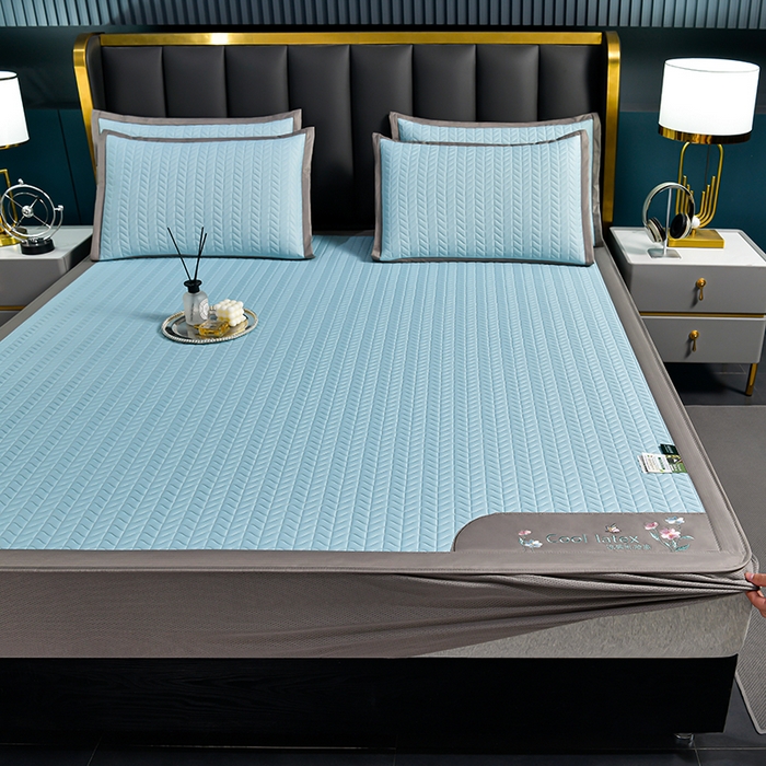 91家纺网 家纺一手货源 找家纺 小牛席业 2026新款凉感乳胶席系列（床笠款）凉席藤席冰藤席竹席空调席草席冰丝席豆豆席乳胶席三件套 凉感乳胶席-天蓝（床笠款）