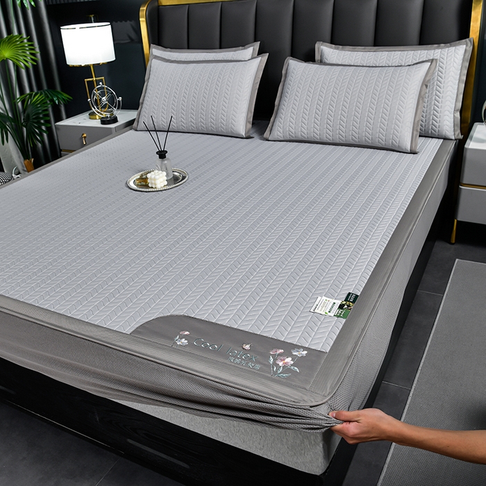 91家纺网 家纺一手货源 找家纺 小牛席业 2026新款凉感乳胶席系列（床笠款）凉席藤席冰藤席竹席空调席草席冰丝席豆豆席乳胶席三件套 凉感乳胶席-浅灰（床笠款）