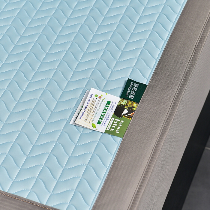 91家纺网 家纺一手货源 找家纺 小牛席业 2026新款凉感乳胶席系列（床笠款）凉席藤席冰藤席竹席空调席草席冰丝席豆豆席乳胶席三件套 凉感乳胶席-天蓝（床笠款）