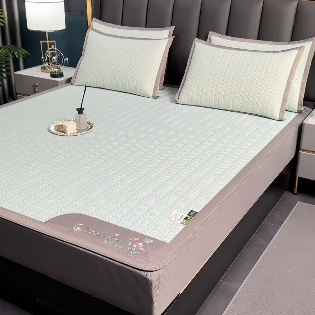 91家纺网 家纺一手货源 找家纺 小牛席业 2026新款凉感乳胶席系列（床笠款）凉席藤席冰藤席竹席空调席草席冰丝席豆豆席乳胶席三件套 凉感乳胶席-水绿（床笠款）