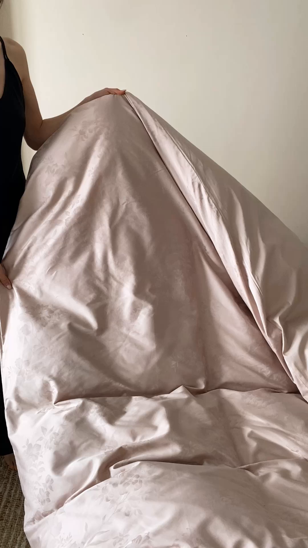 91家纺网 家纺一手货源 找家纺 玉宇阁家居 2026新款50支双股全棉纯棉贡缎大提花四件套 海瑟薇