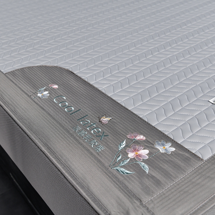 91家纺网 家纺一手货源 找家纺 小牛席业 2026新款凉感乳胶席系列（床笠款）凉席藤席冰藤席竹席空调席草席冰丝席豆豆席乳胶席三件套 凉感乳胶席-浅灰（床笠款）