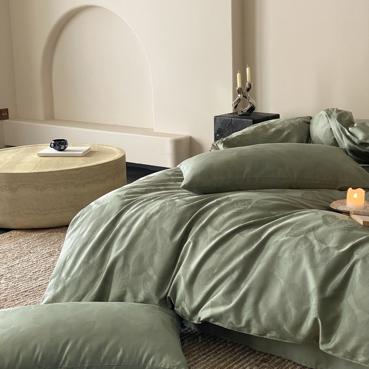 91家纺网 家纺一手货源 找家纺 玉宇阁家居 2026新款50支双股全棉纯棉贡缎大提花四件套 流影叶序