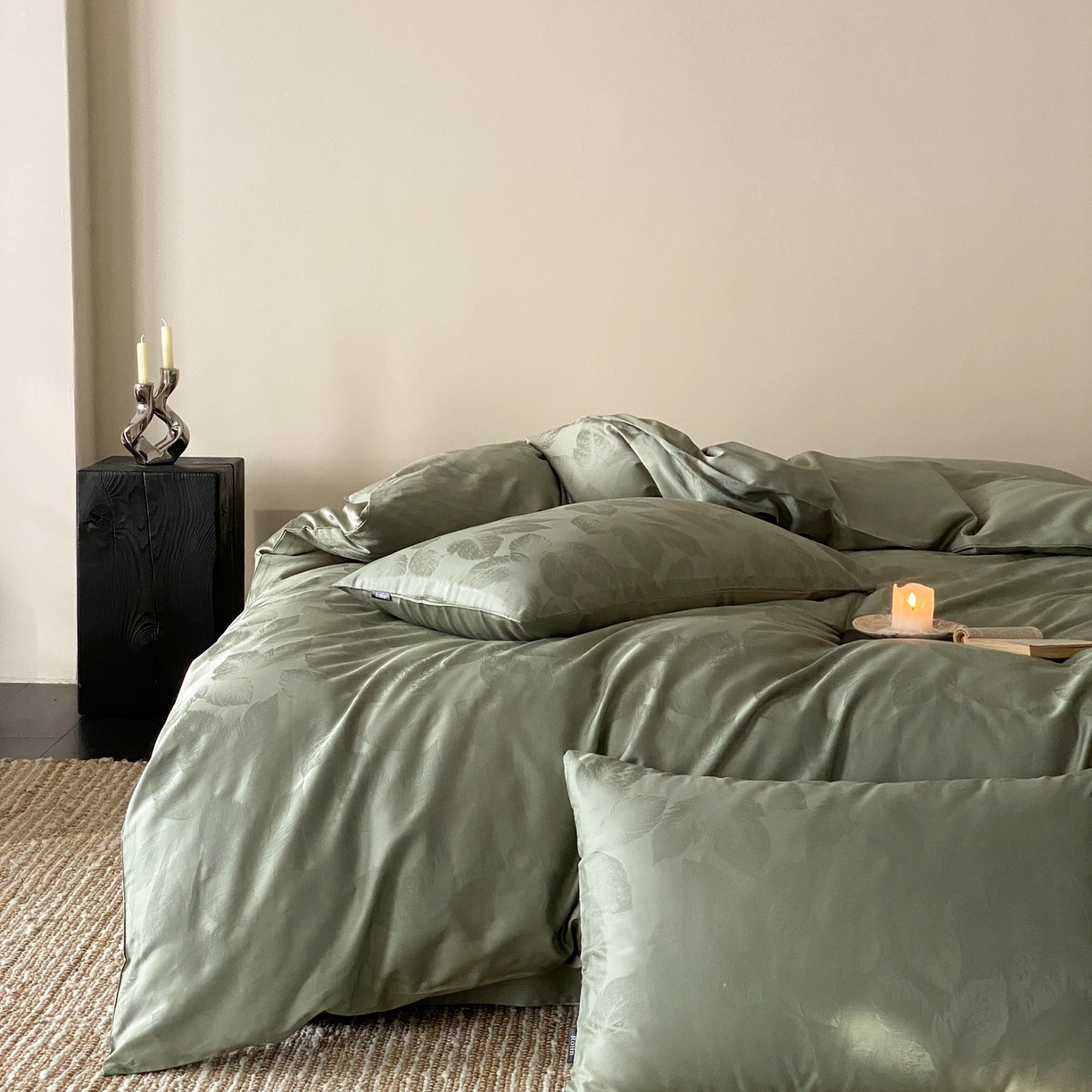 91家纺网 家纺一手货源 找家纺 玉宇阁家居 2026新款50支双股全棉纯棉贡缎大提花四件套 流影叶序