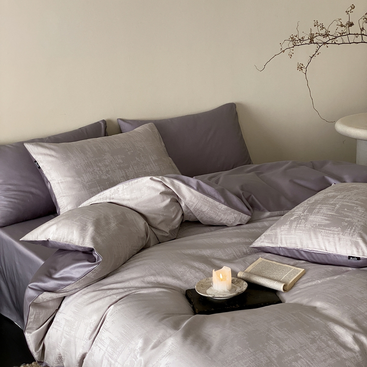 91家纺网 家纺一手货源 找家纺 玉宇阁家居 2026新款50支双股全棉纯棉贡缎大提花四件套 曼彻斯特-灰