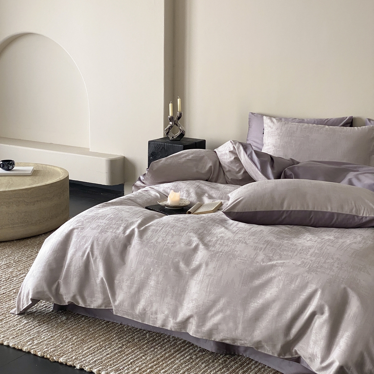 91家纺网 家纺一手货源 找家纺 玉宇阁家居 2026新款50支双股全棉纯棉贡缎大提花四件套 曼彻斯特-灰