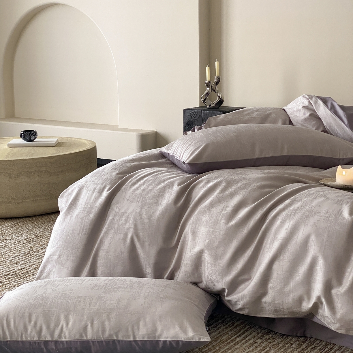 91家纺网 家纺一手货源 找家纺 玉宇阁家居 2026新款50支双股全棉纯棉贡缎大提花四件套 曼彻斯特-灰