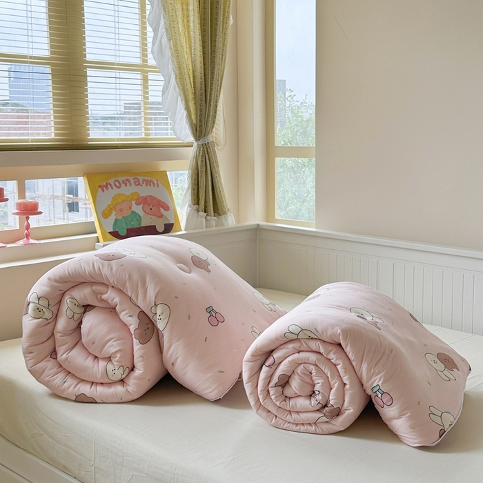 91家纺网 家纺一手货源 找家纺 暖生活 2026新款婴儿级牛奶针织棉大豆四季被冬被春秋被被子被芯好朋友