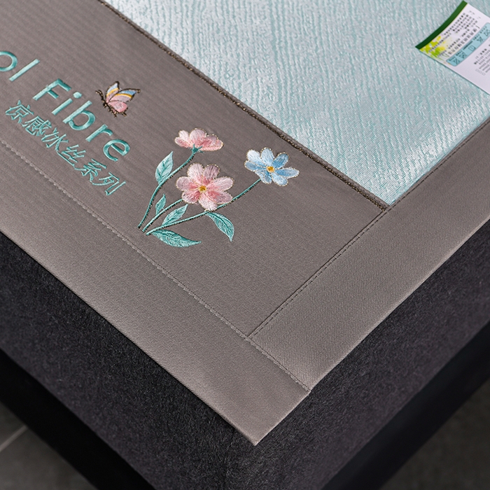 91家纺网 家纺一手货源 找家纺 小牛席业 2026新款超精密冰丝席-小斜纹系列凉席藤席冰藤席冰丝席竹席草席空调席乳胶席豆豆席 超精密冰丝席-小斜纹（绿色）