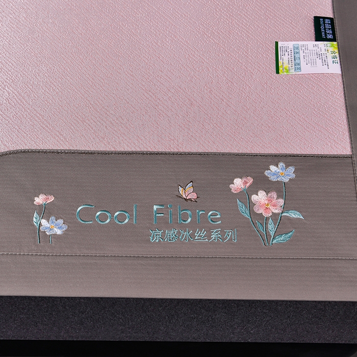 91家纺网 家纺一手货源 找家纺 小牛席业 2026新款超精密冰丝席-小斜纹系列凉席藤席冰藤席冰丝席竹席草席空调席乳胶席豆豆席 超精密冰丝席-小斜纹（粉色）