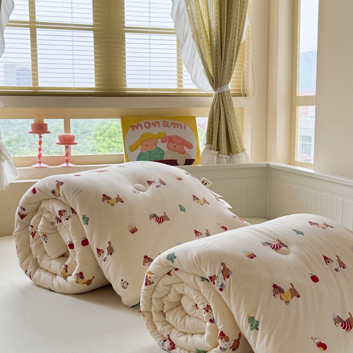 91家纺网 家纺一手货源 找家纺 暖生活 2026新款婴儿级牛奶针织棉大豆四季被冬被春秋被被子被芯苹果小狗