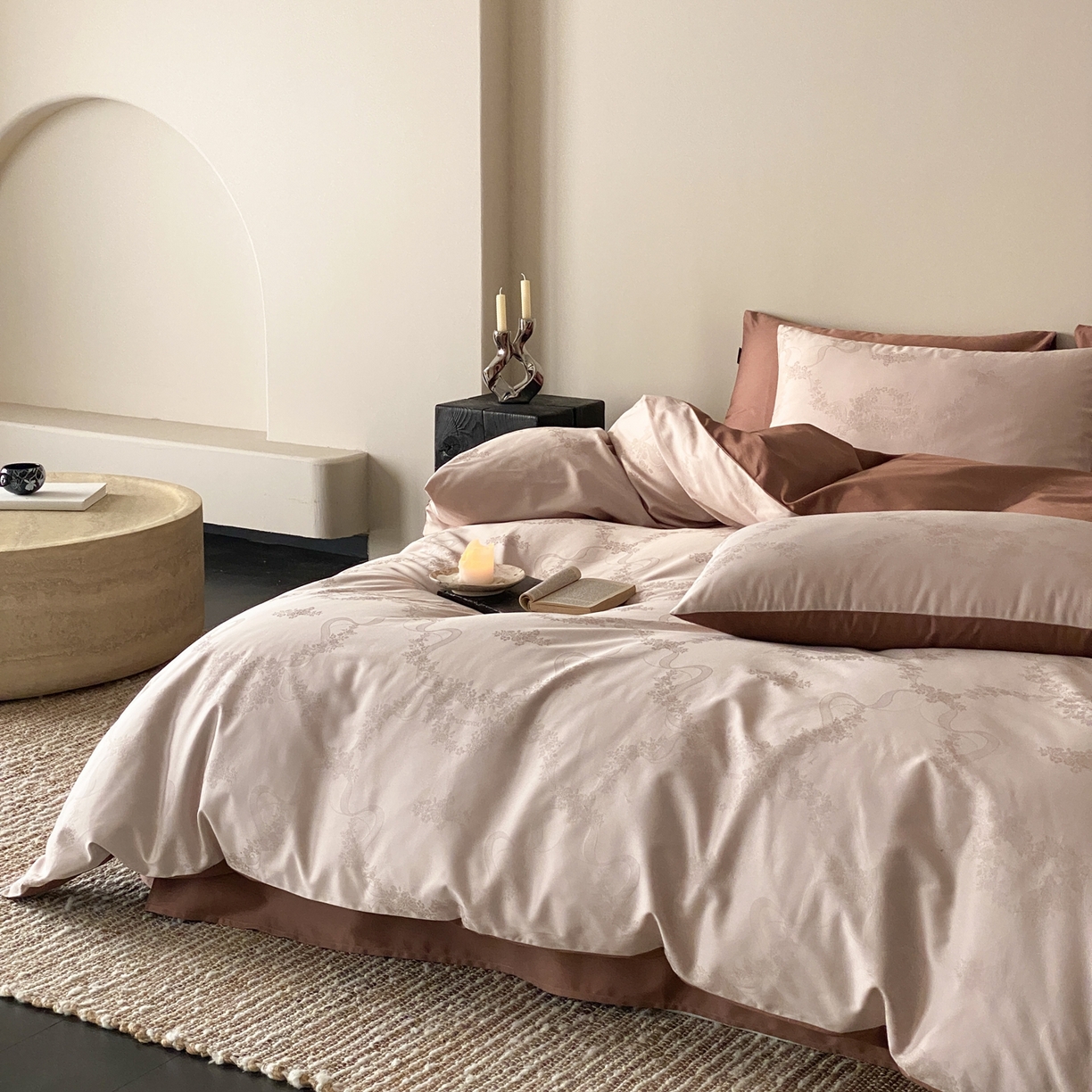 91家纺网 家纺一手货源 找家纺 玉宇阁家居 2026新款50支双股全棉纯棉贡缎大提花四件套 缈缈-梦露