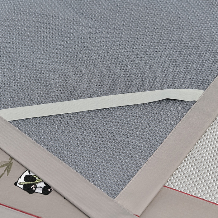 91家纺网 家纺一手货源 找家纺 小牛席业 2026新款加厚款-经典熊猫冰藤席系列-凉席藤席冰藤席竹席空调席草席冰丝席豆豆席乳胶席三件套 加厚款-经典熊猫冰藤席（银灰）