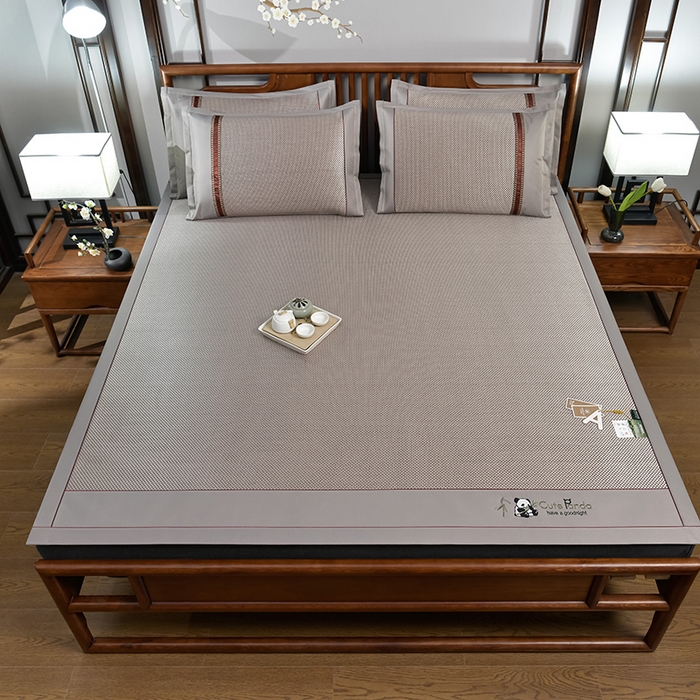 91家纺网 家纺一手货源 找家纺 小牛席业 2026新款加厚款-经典熊猫冰藤席系列-凉席藤席冰藤席竹席空调席草席冰丝席豆豆席乳胶席三件套 加厚款-经典熊猫冰藤席（香槟）