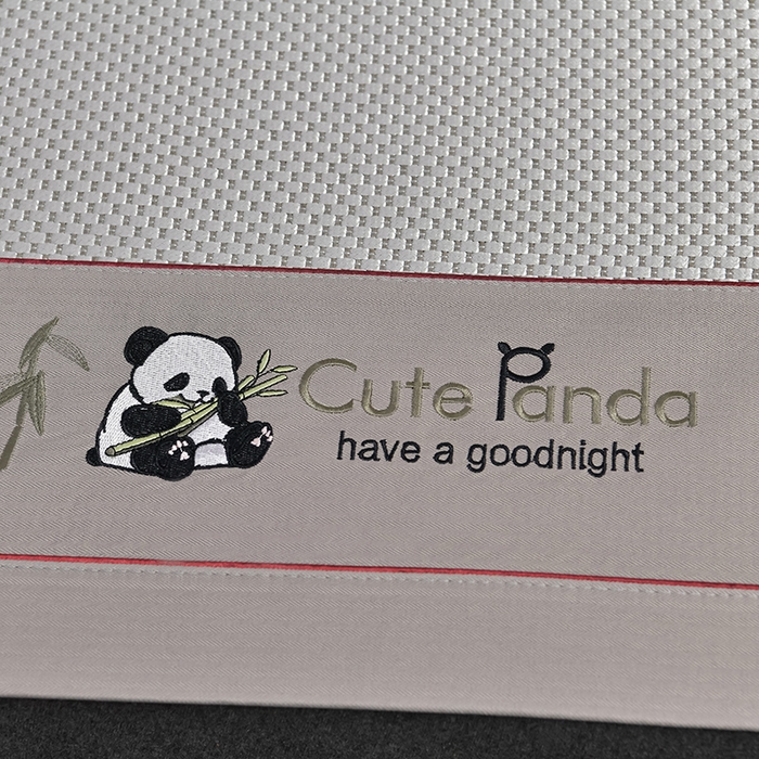 91家纺网 家纺一手货源 找家纺 小牛席业 2026新款加厚款-经典熊猫冰藤席系列-凉席藤席冰藤席竹席空调席草席冰丝席豆豆席乳胶席三件套 加厚款-经典熊猫冰藤席（银灰）