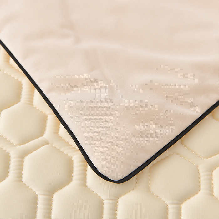 91家纺网 家纺一手货源 找家纺 畅畅家纺 2026新款凉感丝唯美床裙夏被凉席三件套夏被四件套 唯美-淡奶黄