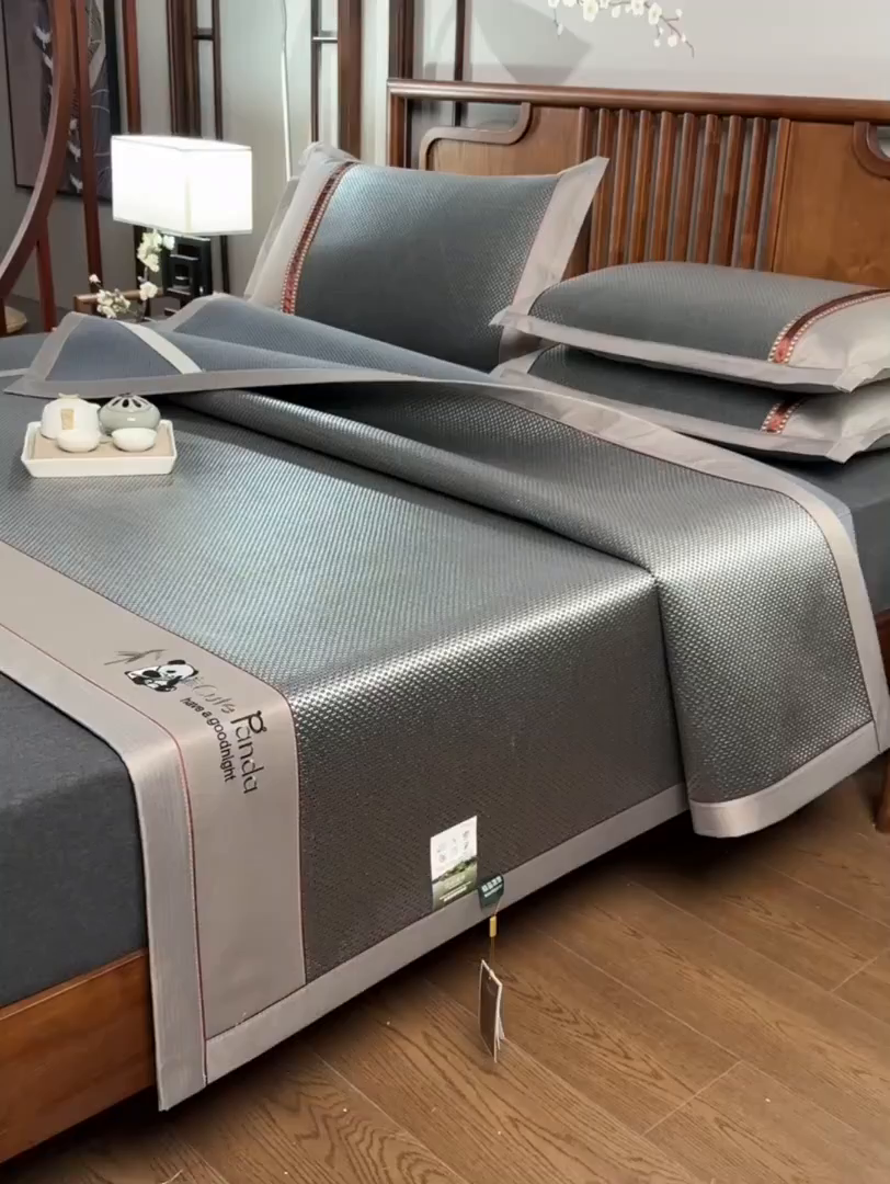 91家纺网 家纺一手货源 找家纺 （总）小牛席业 2026新款加厚款-经典熊猫冰藤席系列-凉席藤席冰藤席竹席空调席草席冰丝席豆豆席乳胶席三件套