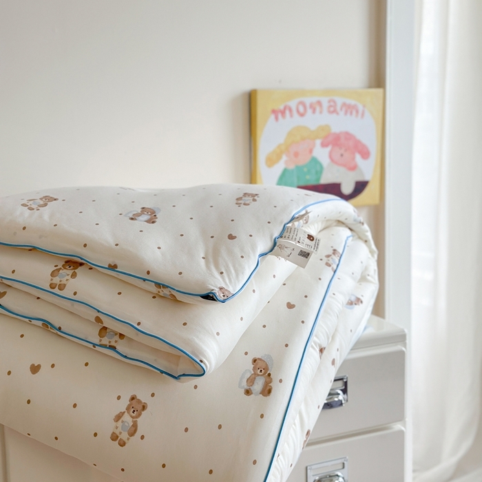 91家纺网 家纺一手货源 找家纺 暖生活 2026新款婴儿级牛奶针织棉大豆四季被冬被春秋被被子被芯晚安熊