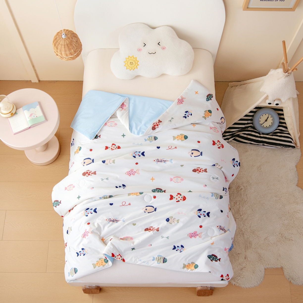 91家纺网 家纺一手货源 找家纺 御棉坊 御棉坊2026圆网A类凉感幼儿园夏凉被宝宝午睡薄被子儿童空调被夏被 游游小鱼