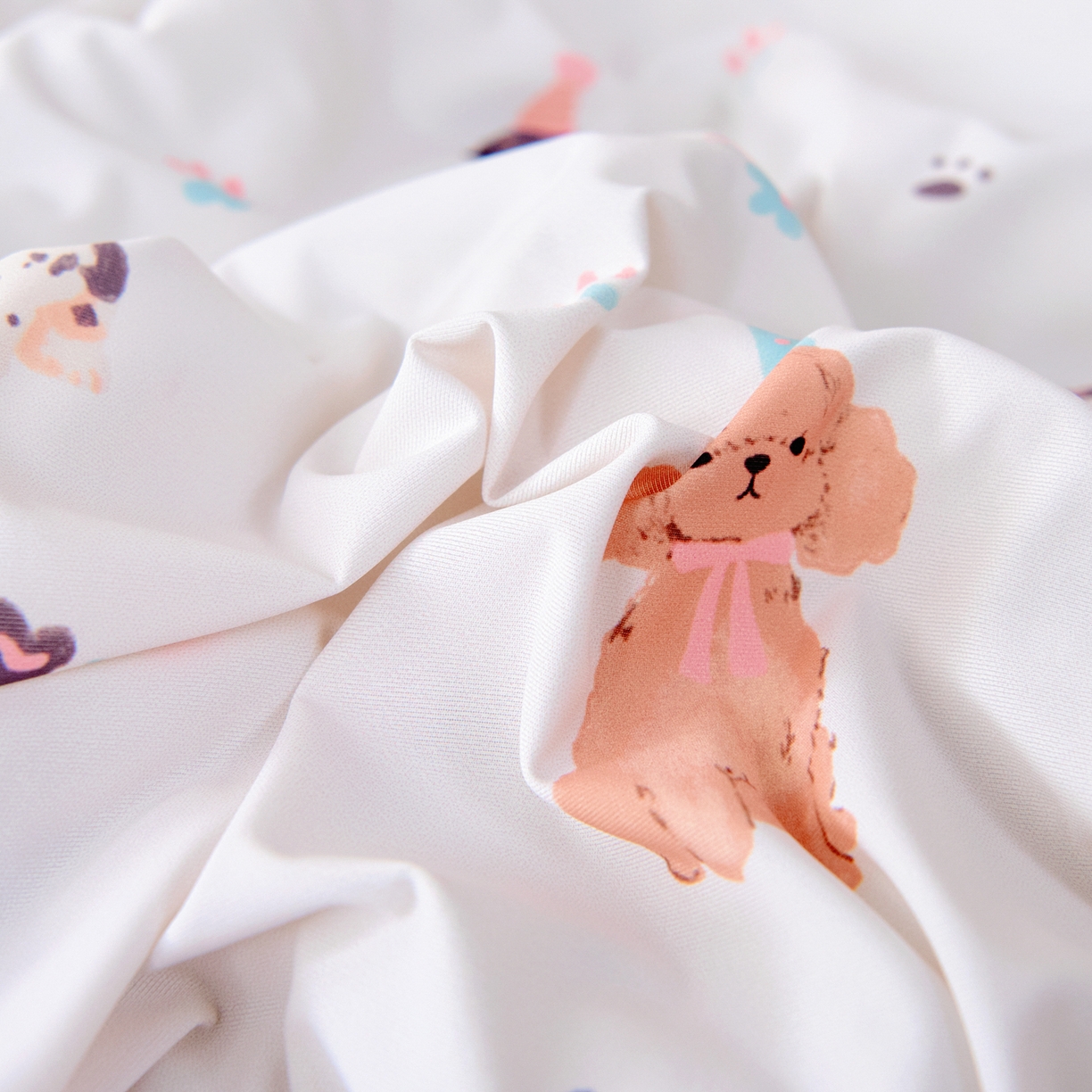 91家纺网 家纺一手货源 找家纺 御棉坊 御棉坊2026圆网A类凉感幼儿园夏凉被宝宝午睡薄被子儿童空调被夏被 狗狗聚会