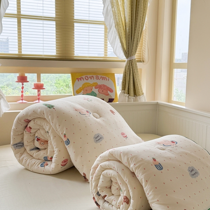 91家纺网 家纺一手货源 找家纺 暖生活 2026新款婴儿级牛奶针织棉大豆四季被冬被春秋被被子被芯小绘本