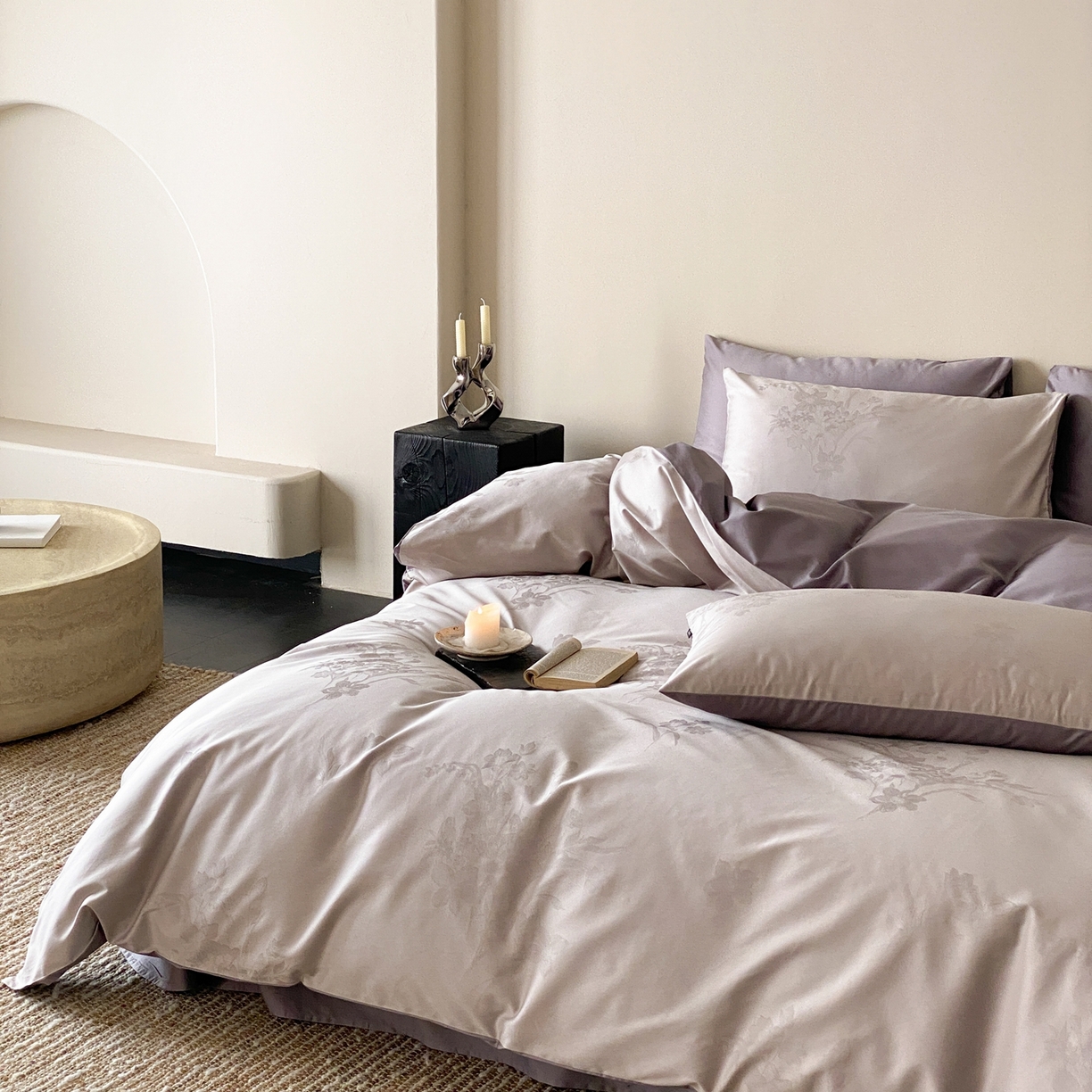 91家纺网 家纺一手货源 找家纺 玉宇阁家居 2026新款50支双股全棉纯棉贡缎大提花四件套 浅云微黛