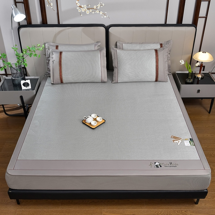 91家纺网 家纺一手货源 找家纺 小牛席业 2026新款加厚款-经典熊猫冰藤席（床笠款）凉席藤席冰藤席竹席空调席草席冰丝席豆豆席乳胶席三件套 加厚款-熊猫冰藤席（床笠款）-银灰