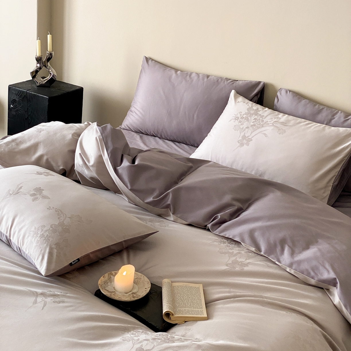 91家纺网 家纺一手货源 找家纺 玉宇阁家居 2026新款50支双股全棉纯棉贡缎大提花四件套 浅云微黛