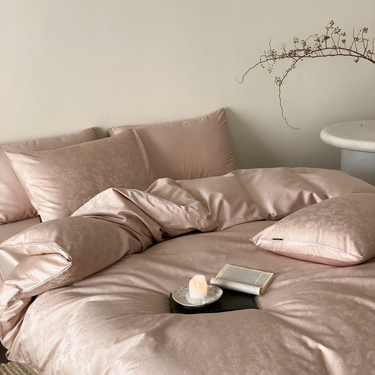 91家纺网 家纺一手货源 找家纺 玉宇阁家居 2026新款50支双股全棉纯棉贡缎大提花四件套 自然之息-裸