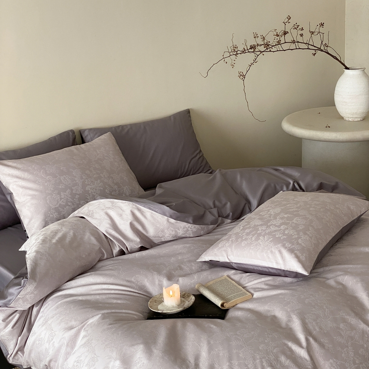 91家纺网 家纺一手货源 找家纺 玉宇阁家居 2026新款50支双股全棉纯棉贡缎大提花四件套 自然之息-雾霭