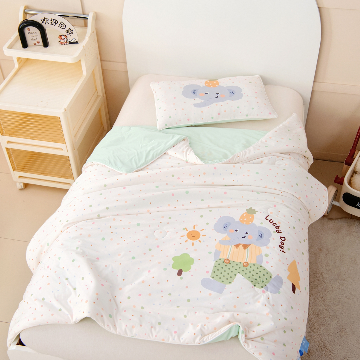 91家纺网 家纺一手货源 找家纺 御棉坊 御棉坊2026清爽A类凉感幼儿园夏凉被宝宝午睡薄被子儿童空调被夏被 阳光小象