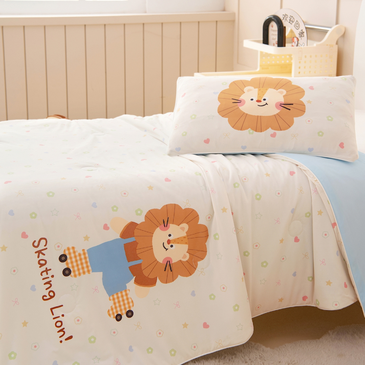 91家纺网 家纺一手货源 找家纺 御棉坊 御棉坊2026清爽A类凉感幼儿园夏凉被宝宝午睡薄被子儿童空调被夏被 轮滑小狮