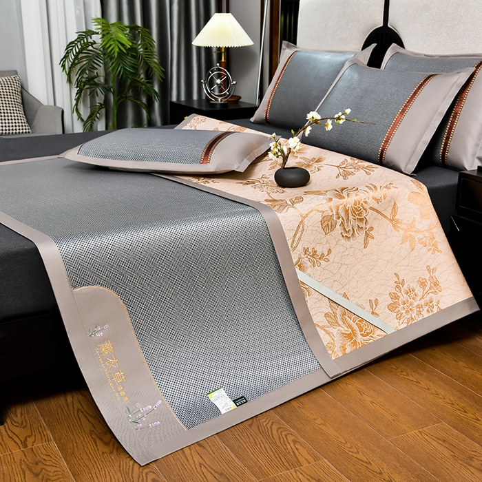 91家纺网 家纺一手货源 找家纺 小牛席业 2026新款薰衣草冰藤席系列（冰藤席面）凉席藤席冰藤双面席冰丝席竹席凉席空调席草席三件套 薰衣草清香冰藤席-浅蓝