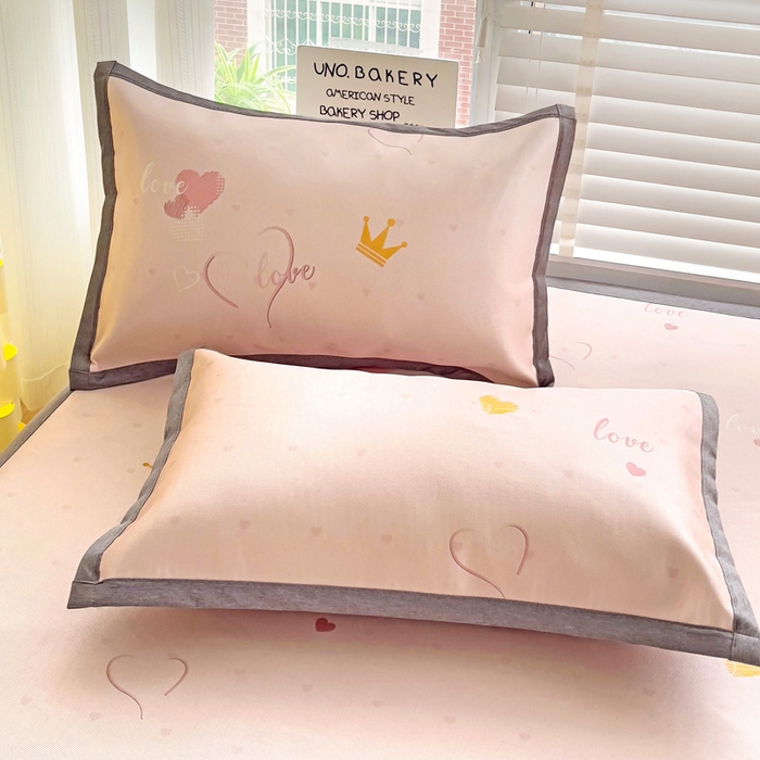 91家纺网 家纺一手货源 找家纺 金盛纺 2025新款A类数码印花冰丝席-床席款爱心-床席款