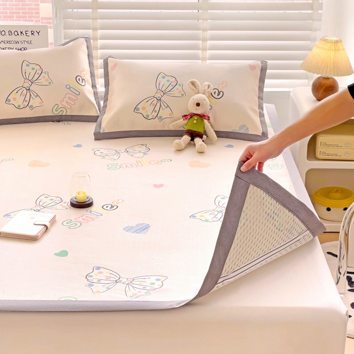 91家纺网 家纺一手货源 找家纺 金盛纺 2025新款A类数码印花冰丝席-床席款蝴蝶结-床席款