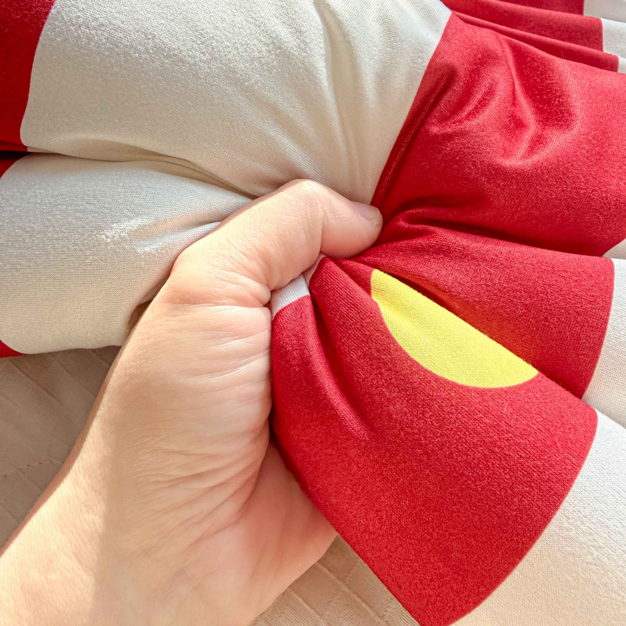 91家纺网 家纺一手货源 找家纺 梵克保罗 2026春夏直播热款A类针织棉豆豆被夏被春秋被空调被儿童学生大版卡通被子被芯 鸿运当头