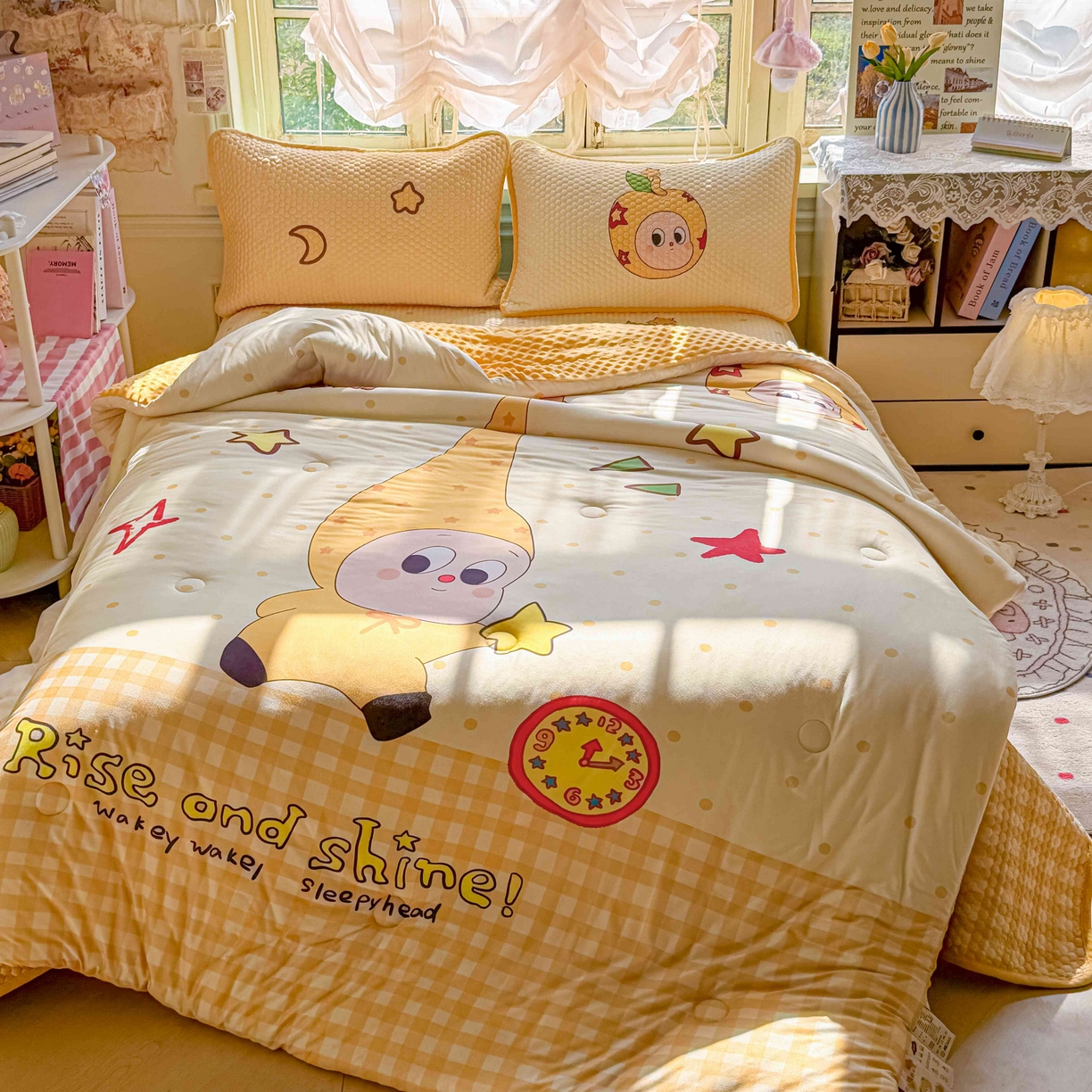 91家纺网 家纺一手货源 找家纺 梵克保罗 2026春夏直播热款A类针织棉豆豆被夏被春秋被空调被儿童学生大版卡通被子被芯 幸运星星